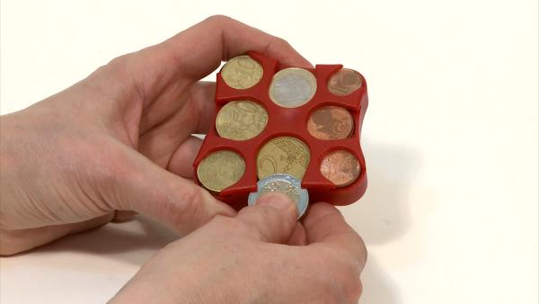 Handliche Box zum Sortieren von Euromünzen